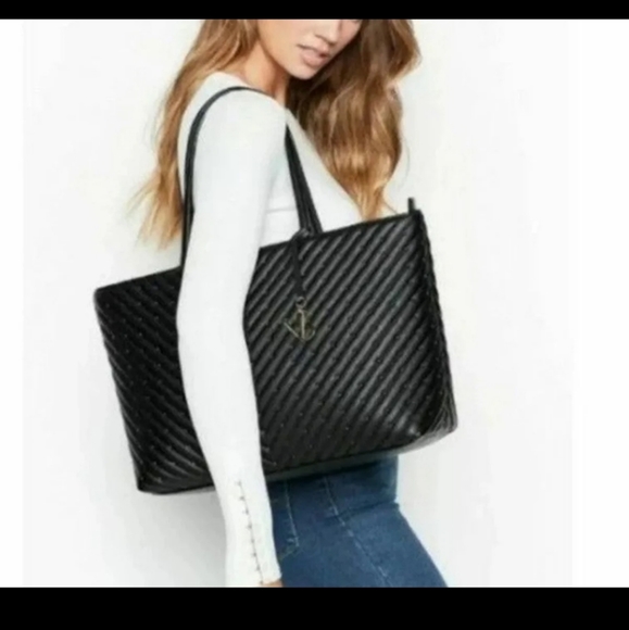 NWT Victoria's Secret Chevron Gold beaded tote - Picture 2 of 7